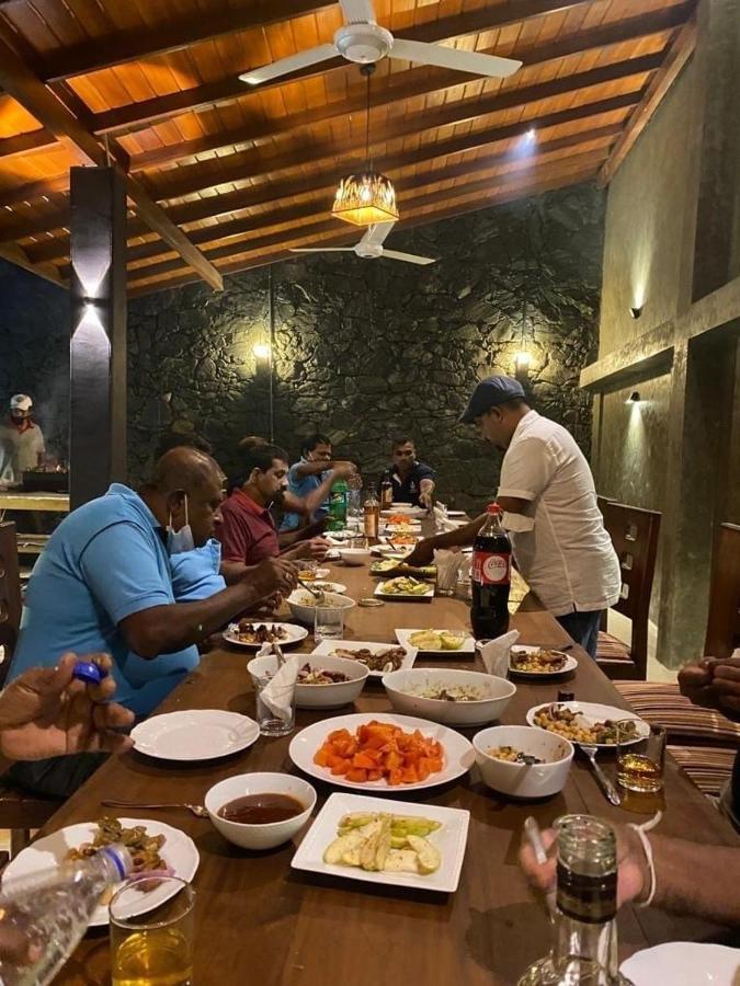 مبيت وإفطار بولاناروفاي Royal Nest المظهر الخارجي الصورة