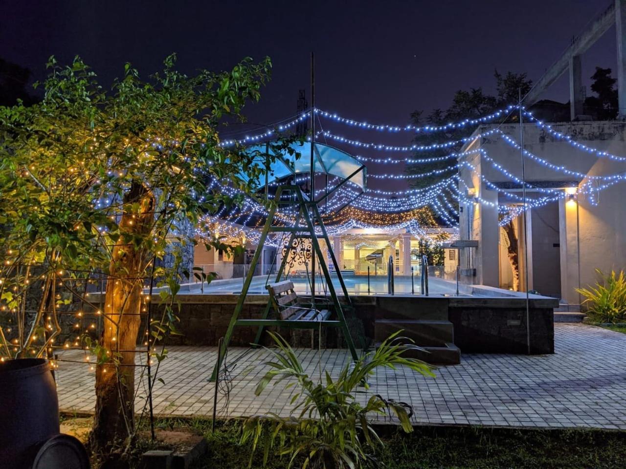 مبيت وإفطار بولاناروفاي Royal Nest المظهر الخارجي الصورة