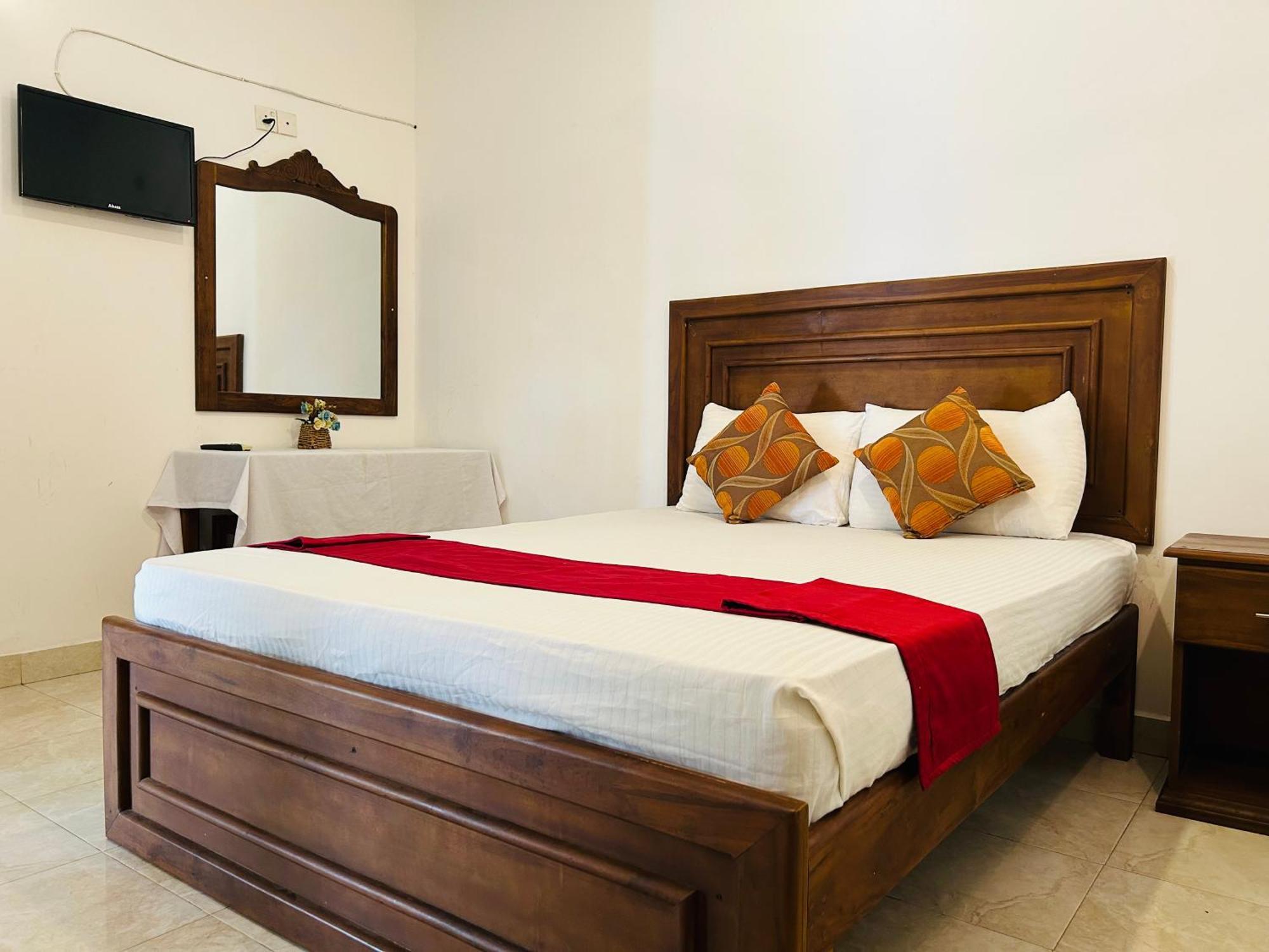 مبيت وإفطار بولاناروفاي Royal Nest المظهر الخارجي الصورة